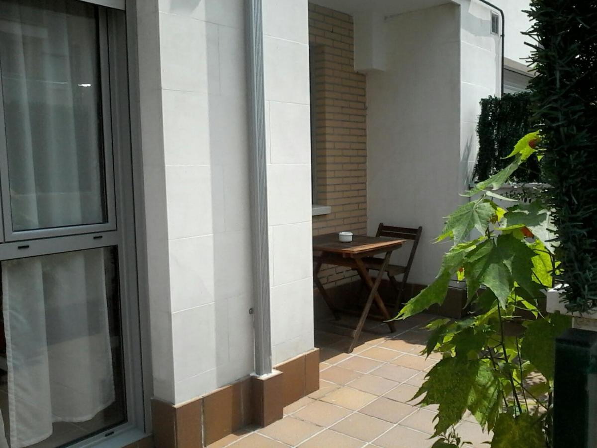 Apartamentos Mar Y Ola 1 Posada De Llanes Exterior photo